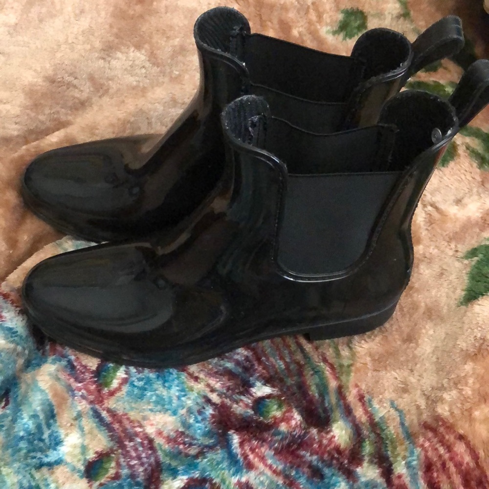 Rain boots